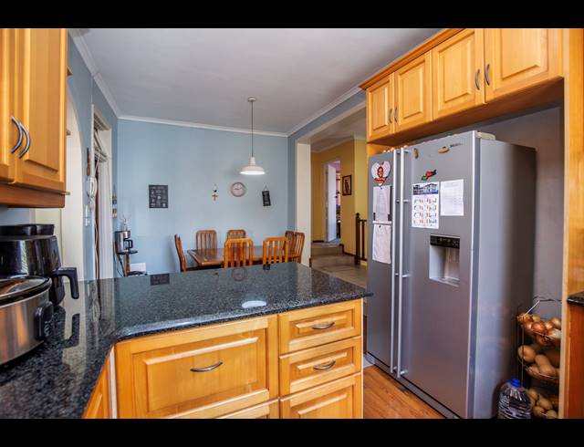 5 BEDROOM HOUSE TO LET IN MORNINGSIDE